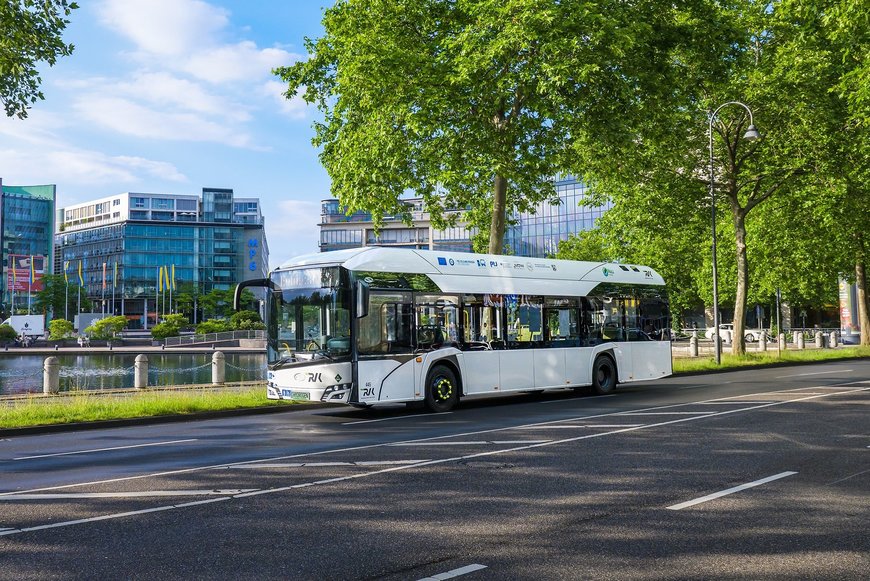 SOLARIS CIERRA DOS NUEVOS CONTRATOS EN ALEMANIA E ITALIA